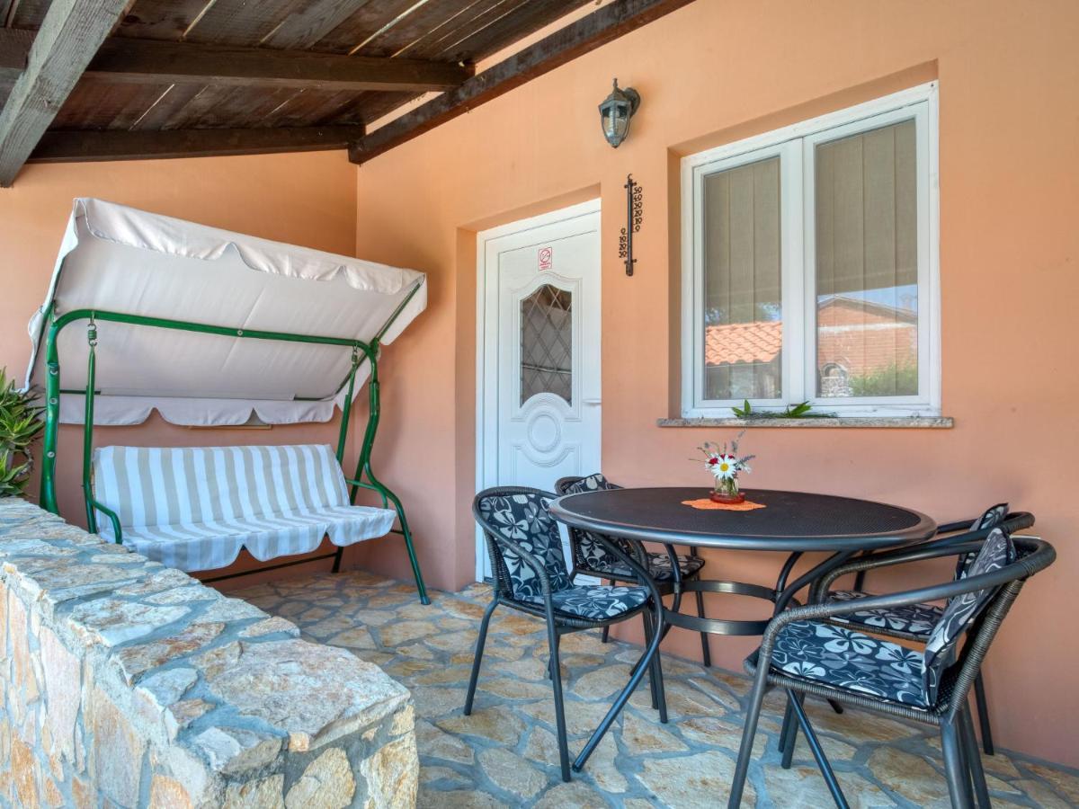 Holiday Home Ana - Mlk135 By Interhome Šilo Exterior foto